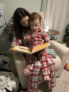 Mother reading her child a bedtime story